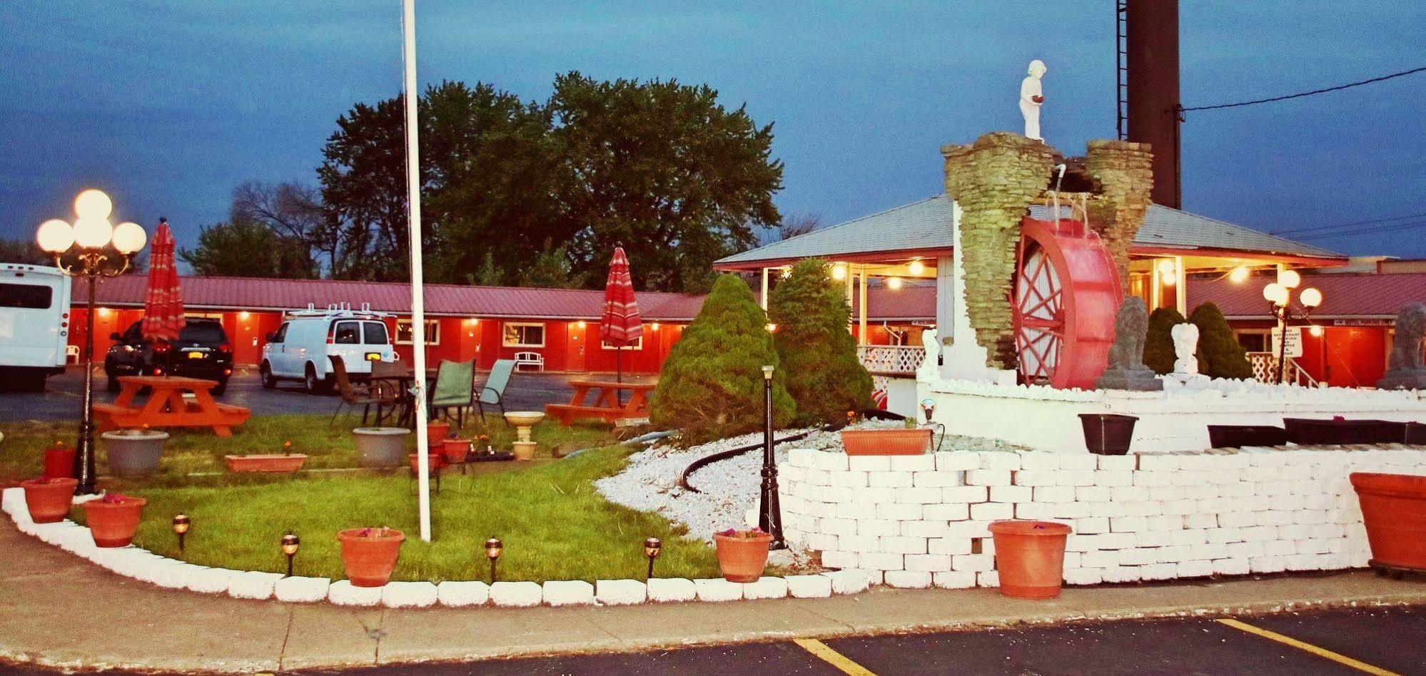Woodland Inn Niagara Falls Exterior foto